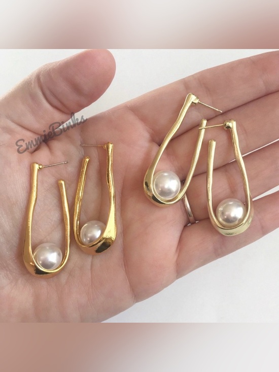 Anthropologie Jewelry - New Anthropologie Pearl Vintage Hoop Earrings